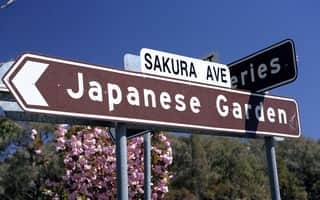 日豪親善の魂が宿る街 カウラ訪問現地ツアー(日帰り)